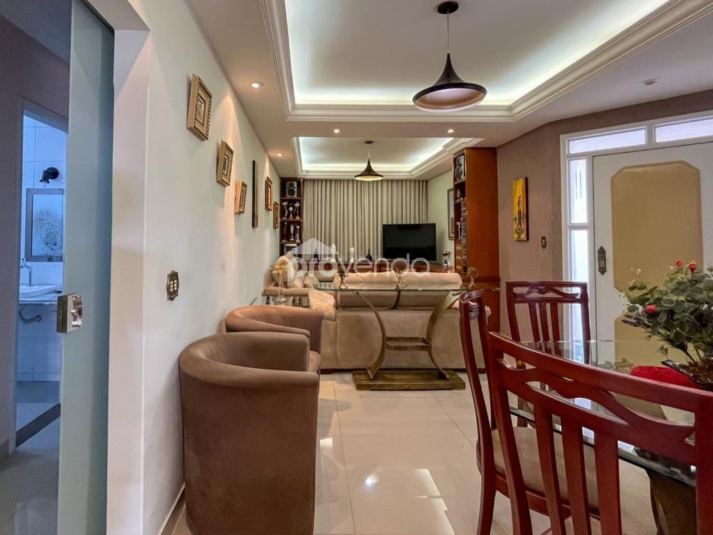 Casa, 3 quartos, 244 m² - Foto 11