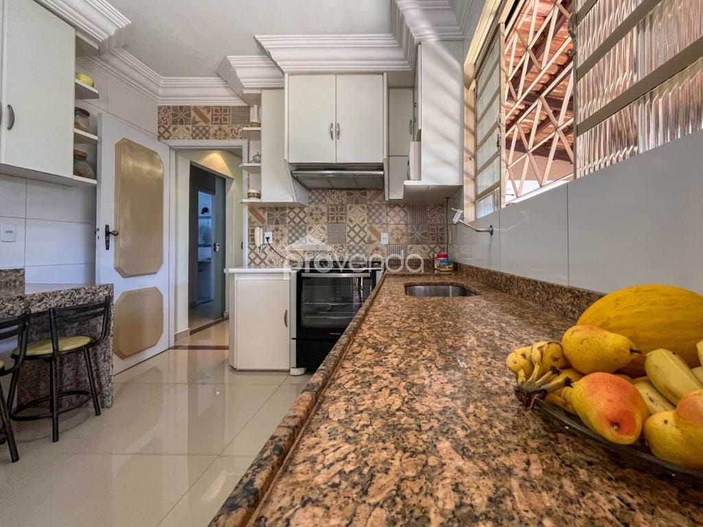 Casa, 3 quartos, 244 m² - Foto 15