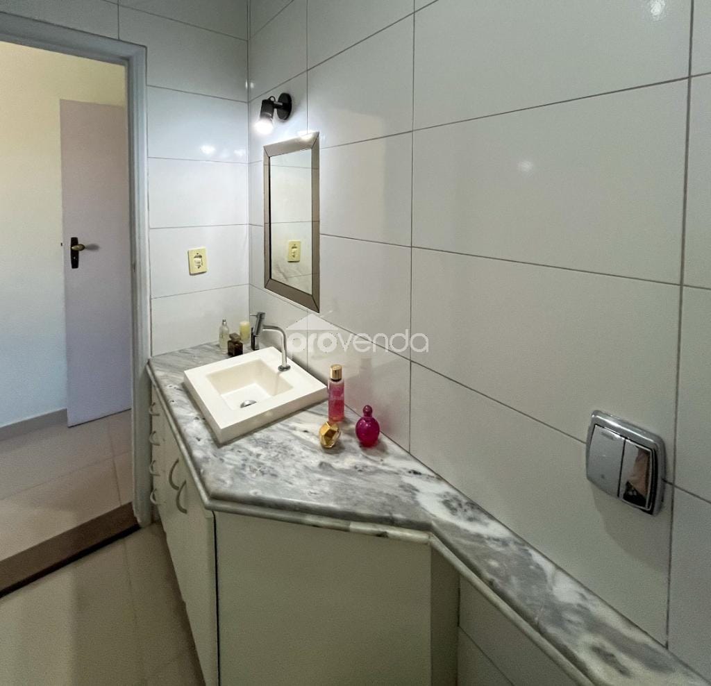 Casa, 3 quartos, 244 m² - Foto 23