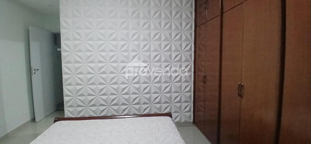 Casa, 3 quartos, 244 m² - Foto 27