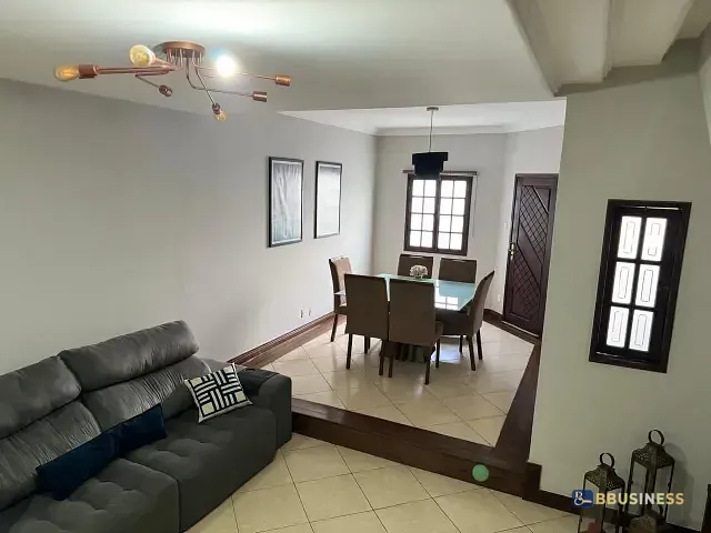 Casa com 165m² 3 quartos e 2 banheiros, à venda, no bairro Parque Vicente Gonçalves Dias em Campos dos Goytacazes