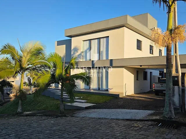 Casa 3 quartos e 4 banheiros, à venda, no bairro Bela Vista em Arroio do Meio