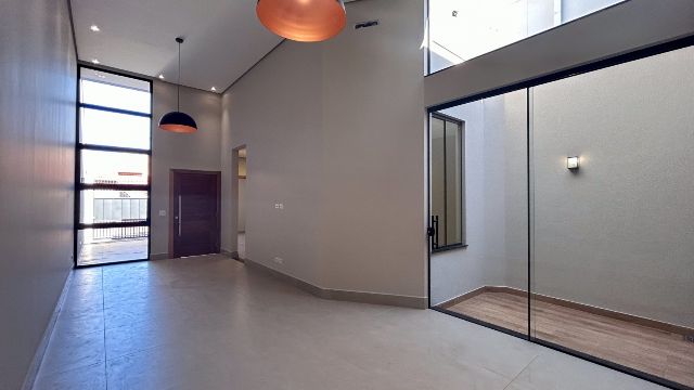 Foto do Casa - JARDIM BURLE MARX - R$ 790.000 - Casa em rua à venda, 3 dormitórios (1 Suíte), 137 m², 2 vagas, Londrina, PR. | Human Imóveis