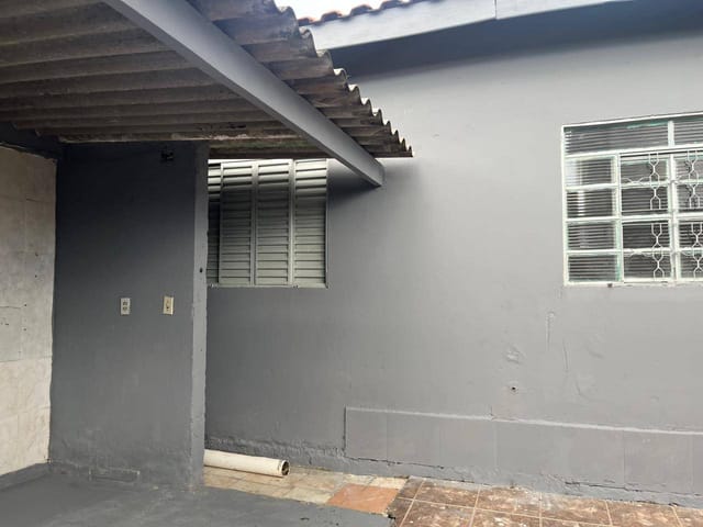 Casa com 150m² 2 quartos e 1 banheiro, para alugar, no bairro Conjunto Habitacional Parque da Floresta em Campinas