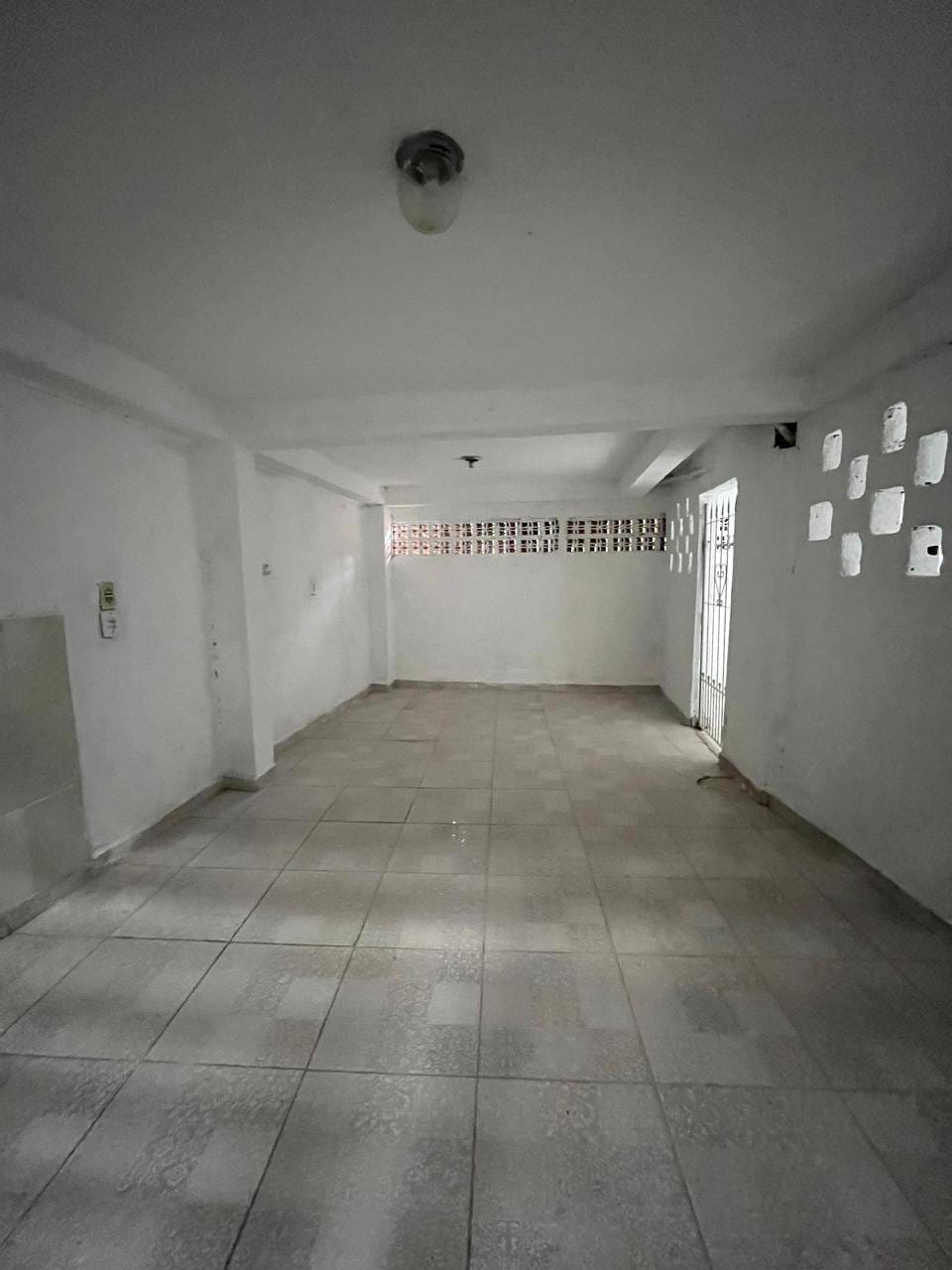Casa à venda e aluguel com 2 quartos, 100m² - Foto 27