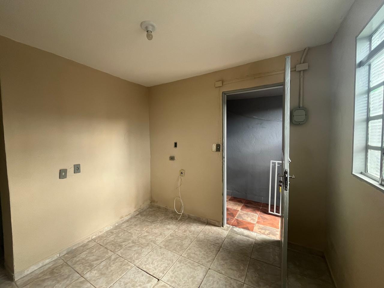 Casa à venda e aluguel com 2 quartos, 100m² - Foto 15