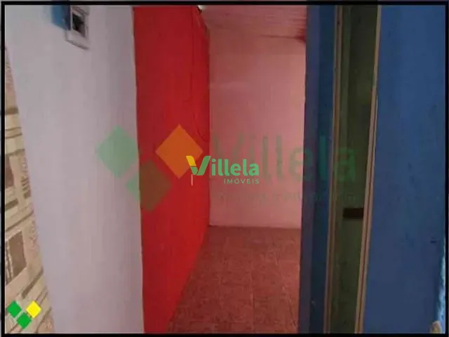 Casa com 250m² 2 quartos e 1 banheiro, à venda, no bairro Parque Residencial Califórnia em Itaquaquecetuba