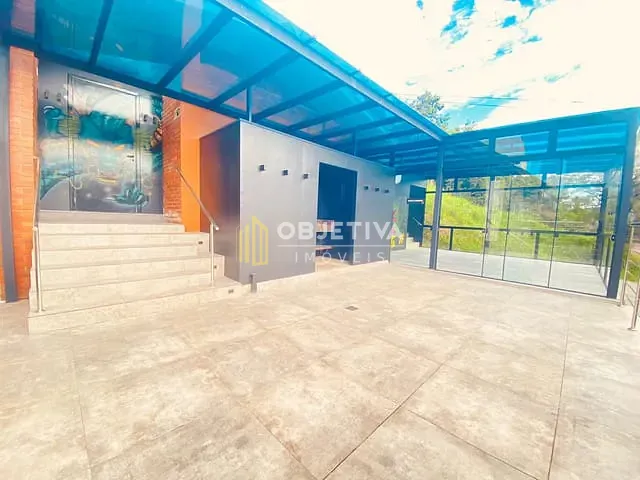 Casa com 290m², à venda, no bairro Guarani em Novo Hamburgo