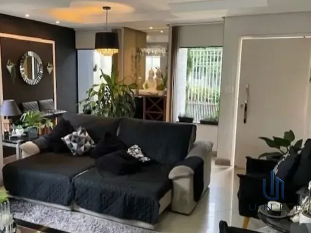 Casa 3 quartos e 3 banheiros, à venda, no bairro Jardim Amália em Volta Redonda