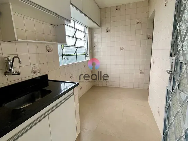 Casa 2 quartos e 1 banheiro, para alugar, no bairro Jardim Alvorada em Belo Horizonte