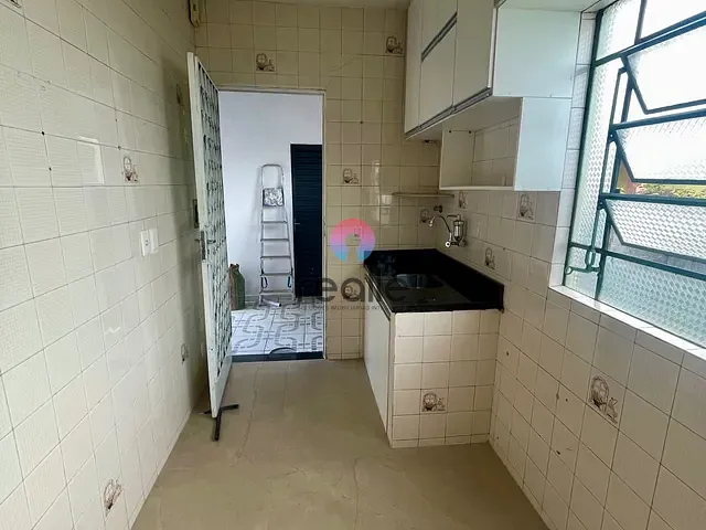 Casa 2 quartos e 1 banheiro, para alugar, no bairro Jardim Alvorada em Belo Horizonte
