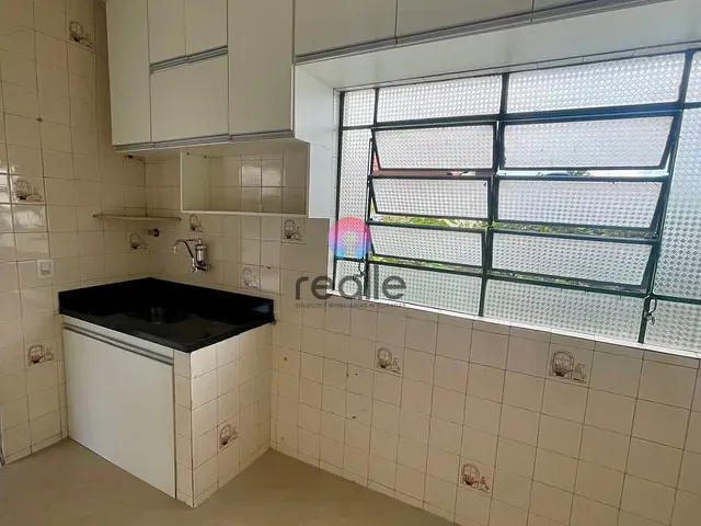 Casa 2 quartos e 1 banheiro, para alugar, no bairro Jardim Alvorada em Belo Horizonte