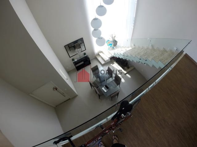 Casa com 405m², à venda, no bairro Condomínio Real Ville em Pindamonhangaba