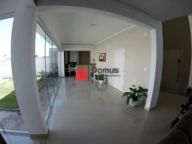 Casa com 405m², à venda, no bairro Condomínio Real Ville em Pindamonhangaba