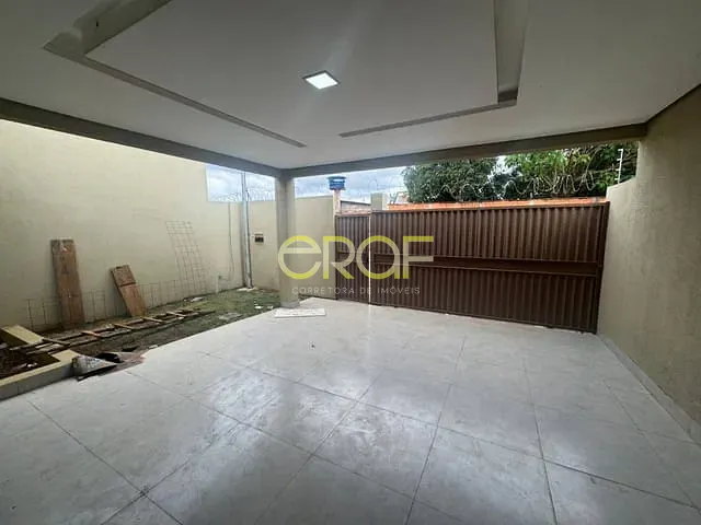 Casa 3 quartos e 2 banheiros, à venda, no bairro Parque da Colina II em Formosa