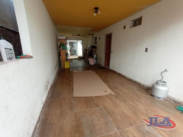 Casa 6 quartos e 3 banheiros, à venda, no bairro Jardim Ana Rosa I em Colombo
