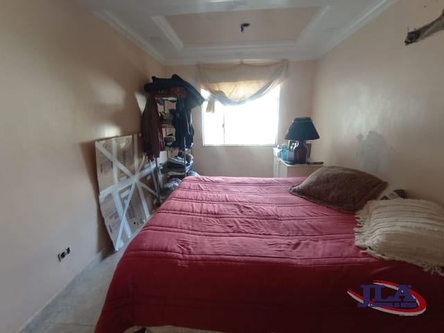 Casa 6 quartos e 3 banheiros, à venda, no bairro Jardim Ana Rosa I em Colombo