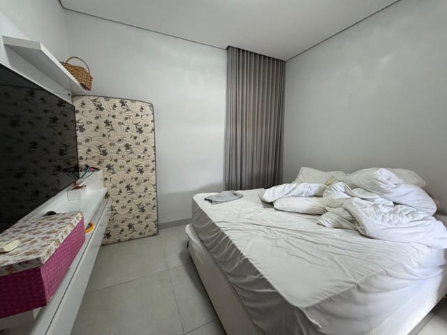 Casa com 250m² 3 quartos e 1 banheiro, à venda, no bairro Residencial Recanto Suíço em Sinop