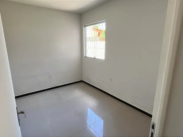 Casa 2 quartos e 2 banheiros, à venda, no bairro Floresta Encantada em Esmeraldas