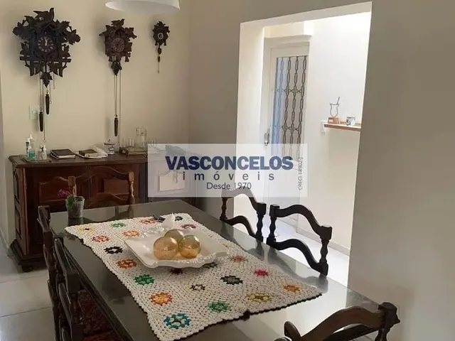 Casa com 250m² 3 quartos e 1 banheiro, à venda, no bairro Vila Rubi em São José Dos Campos