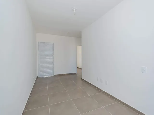 Casa 2 quartos e 1 banheiro, à venda, no bairro Três Vendas em Pelotas