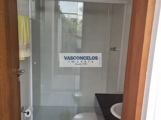 Casa com 250m² 4 quartos e 5 banheiros, à venda, no bairro Urbanova em São José dos Campos