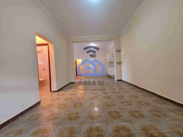 Casa com 300m² 4 quartos e 3 banheiros, à venda, no bairro Praia das Palmeiras em Caraguatatuba