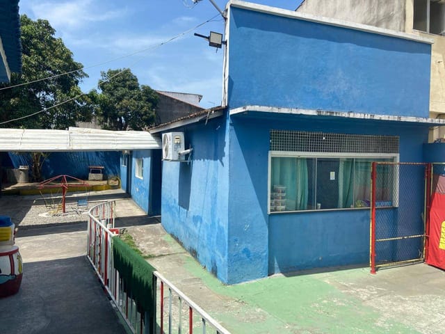 Casa à venda ou para alugar, no bairro Parque Califórnia em Campos dos Goytacazes