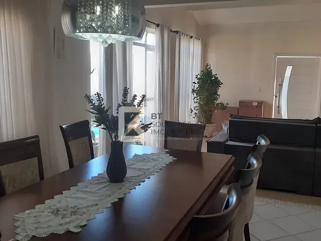 Casa com 386m² 3 quartos e 3 banheiros, à venda, no bairro Jardim Regina em Indaiatuba