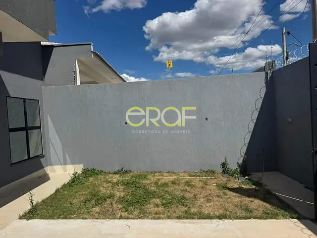 Casa 3 quartos e 2 banheiros, à venda, no bairro Parque da Colina II em Formosa