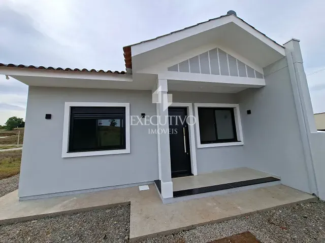 Casa 2 quartos e 1 banheiro, à venda ou para alugar, no bairro Barra do Forqueta em Arroio do Meio
