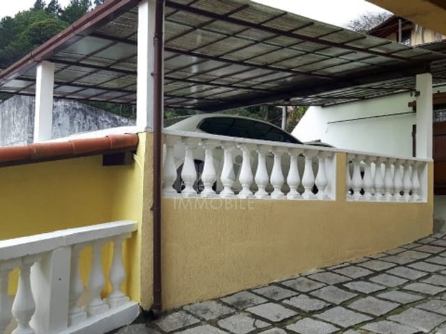 Casa com 400m², à venda, no bairro Quitandinha em Petrópolis