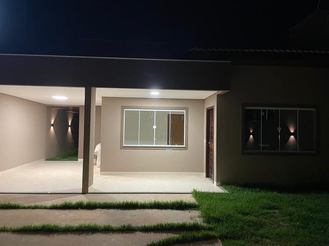 Casa com 300m² 2 quartos e 1 banheiro, à venda, no bairro Jardim Paulista em Sinop