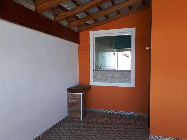 Casa 3 quartos e 1 banheiro, à venda, no bairro Residencial e Comercial Cidade Morumbi em Pindamonhangaba