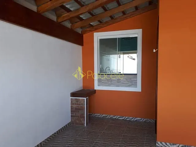 Casa 3 quartos e 1 banheiro, à venda, no bairro Residencial e Comercial Cidade Morumbi em Pindamonhangaba