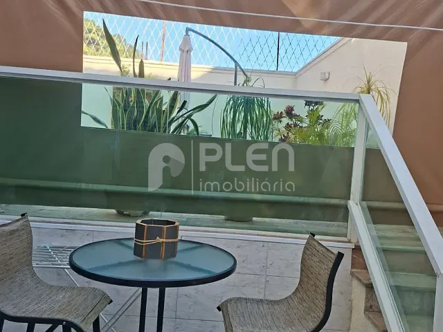 Casa 4 quartos e 6 banheiros, à venda, no bairro Horto Florestal em São Paulo