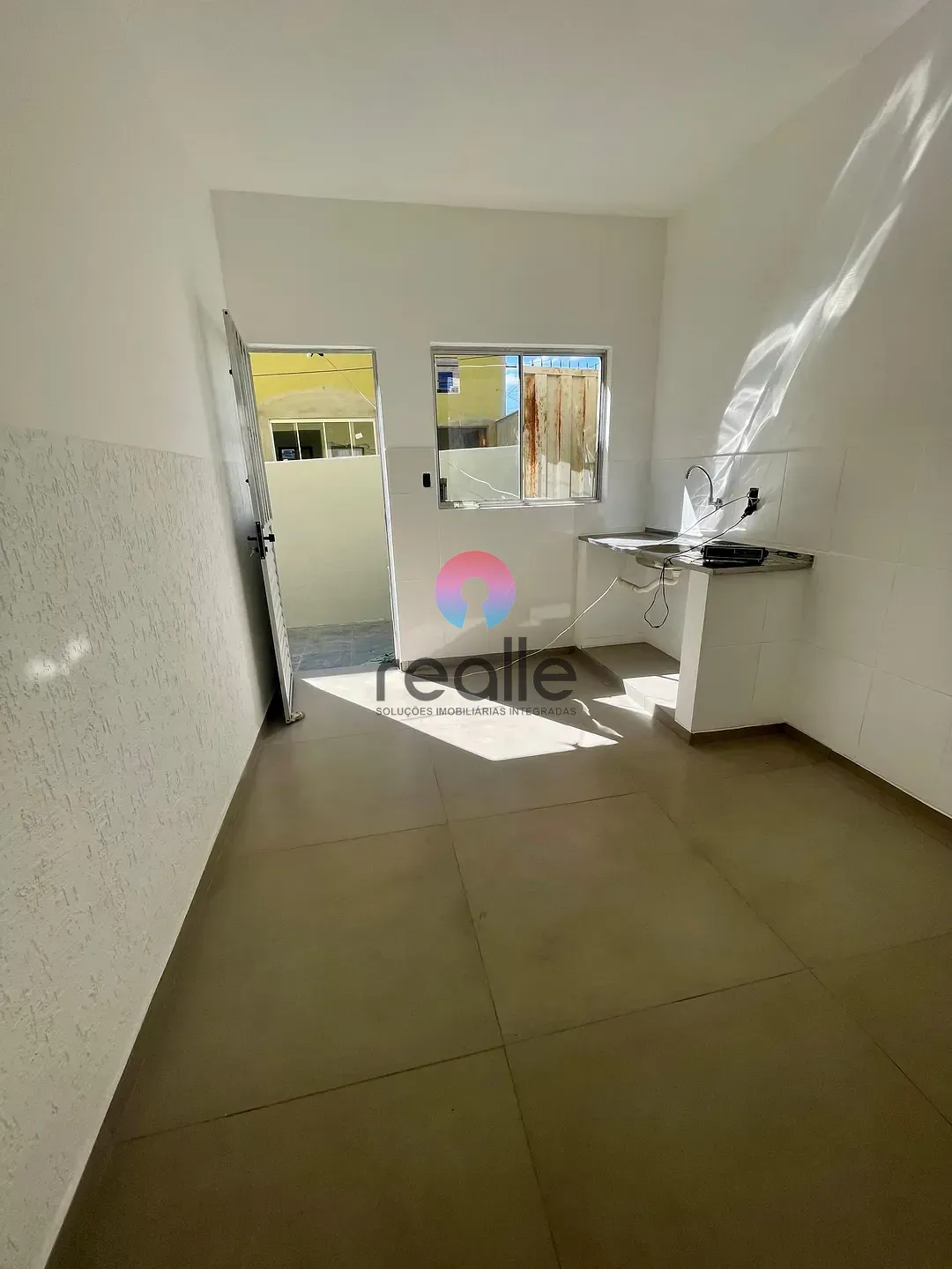 Casa, 2 quartos, 60 m² - Foto 4