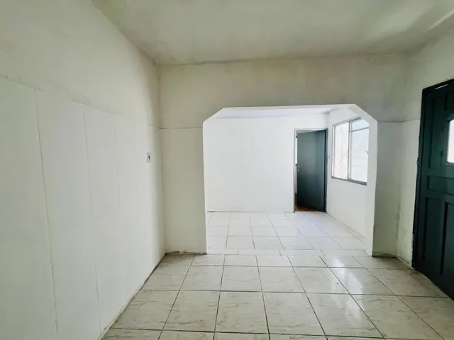 Casa com 140m² 2 quartos e 2 banheiros, à venda, no bairro Areal em Pelotas