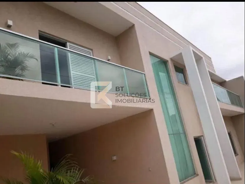 Casa, 4 quartos, 332 m² - Foto 1
