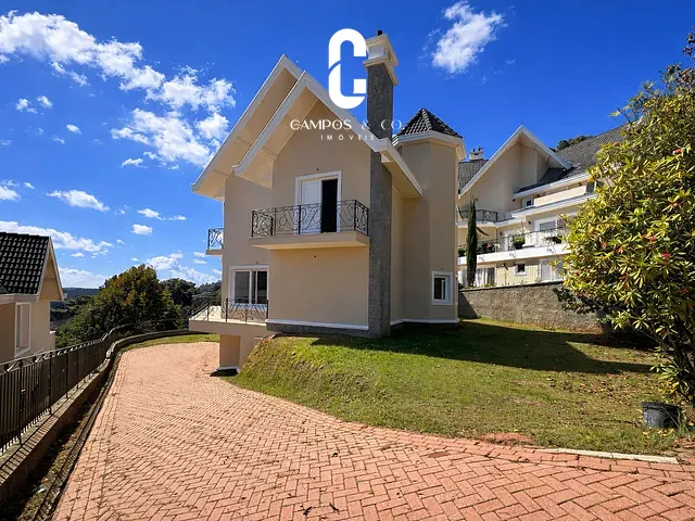 Casa com 1020m² 4 quartos e 4 banheiros, à venda ou para alugar, no bairro Manancial em Campos do Jordão