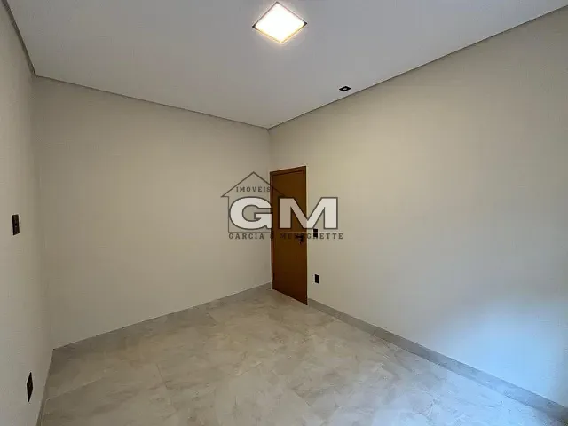 Casa com 250m² 3 quartos e 4 banheiros, à venda, no bairro Bonfim Paulista em Ribeirão Preto