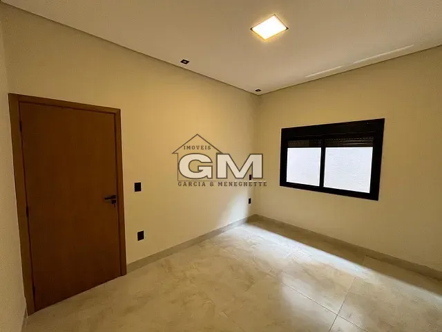 Casa com 250m² 3 quartos e 4 banheiros, à venda, no bairro Bonfim Paulista em Ribeirão Preto
