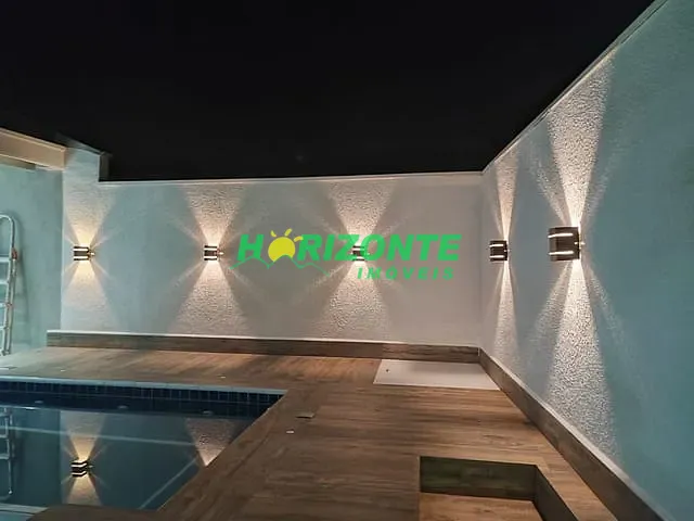 Casa com 298m² 3 quartos e 4 banheiros, à venda, no bairro Urbanova em São José dos Campos