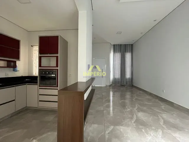 Casa com 180m² 3 quartos e 2 banheiros, à venda, no bairro Jardim Guarujá em Salto