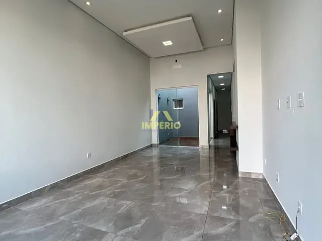 Casa com 180m² 3 quartos e 2 banheiros, à venda, no bairro Jardim Guarujá em Salto