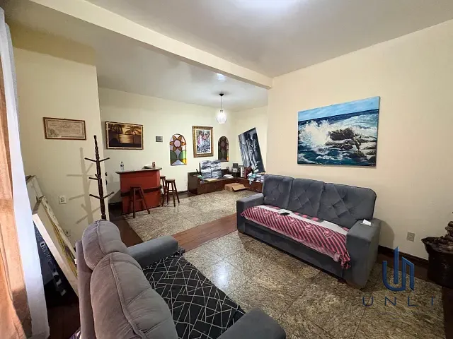 Casa 3 quartos e 3 banheiros, à venda, no bairro Conforto em Volta Redonda
