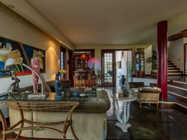 Casa com 1305m² 4 quartos e 6 banheiros, à venda, no bairro Bandeirantes (Pampulha) em Belo Horizonte