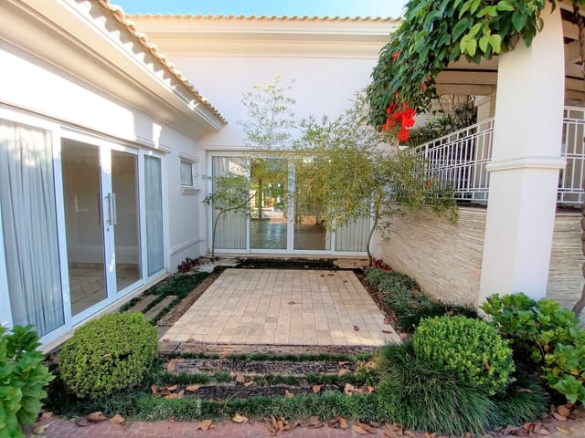 Casa com 2000m², à venda, no bairro Jardim Recanto do Bosque em São João da Boa Vista