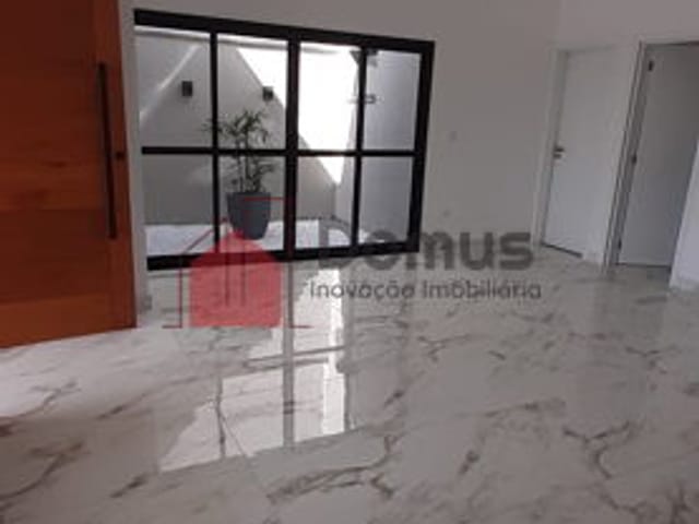 Casa com 186m², à venda, no bairro Residencial Vila Romana em Pindamonhangaba