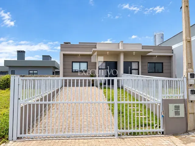 Casa 2 quartos e 2 banheiros, à venda, no bairro Dom Pedro II em Arroio do Meio